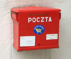 Kotak Pos di  Warsawa - Polandia